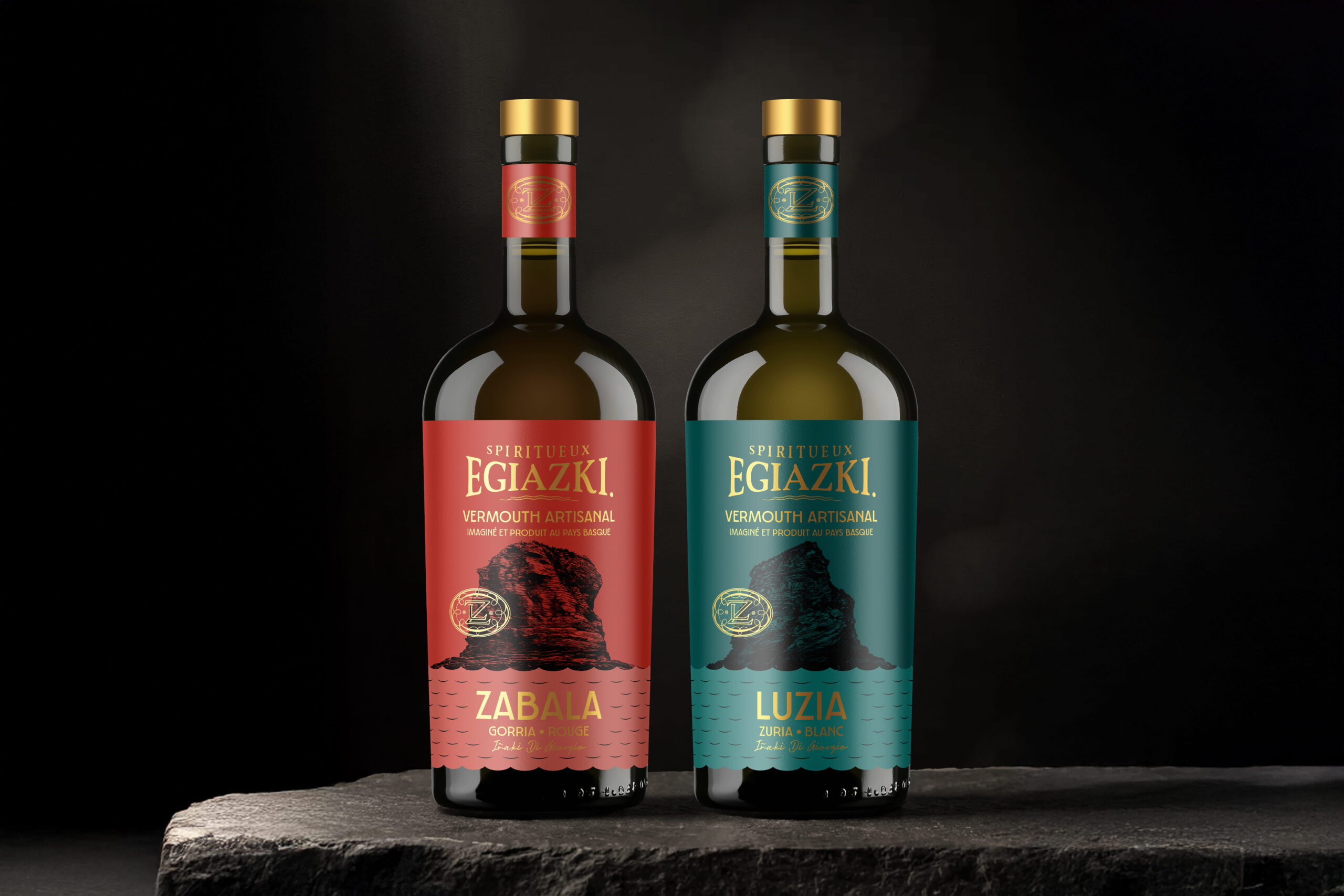 bleujuin egiazki vermouth bikiak jumeaux hendaye luzia zabala rouge blanc packaging label etiquette design graphisme pays basque euskadi